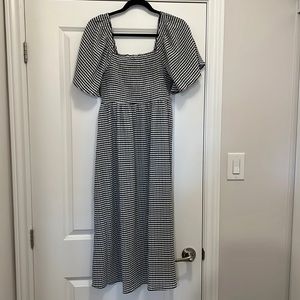 Thyme Maternity Dress - size medium